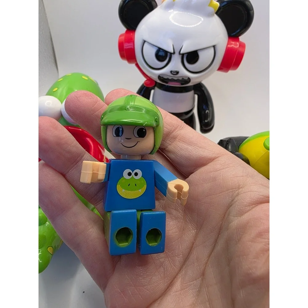 Ryan's World Toys - Ryan Panda Gus Moe - Figures Vehicles Pretend Play Lot / SS